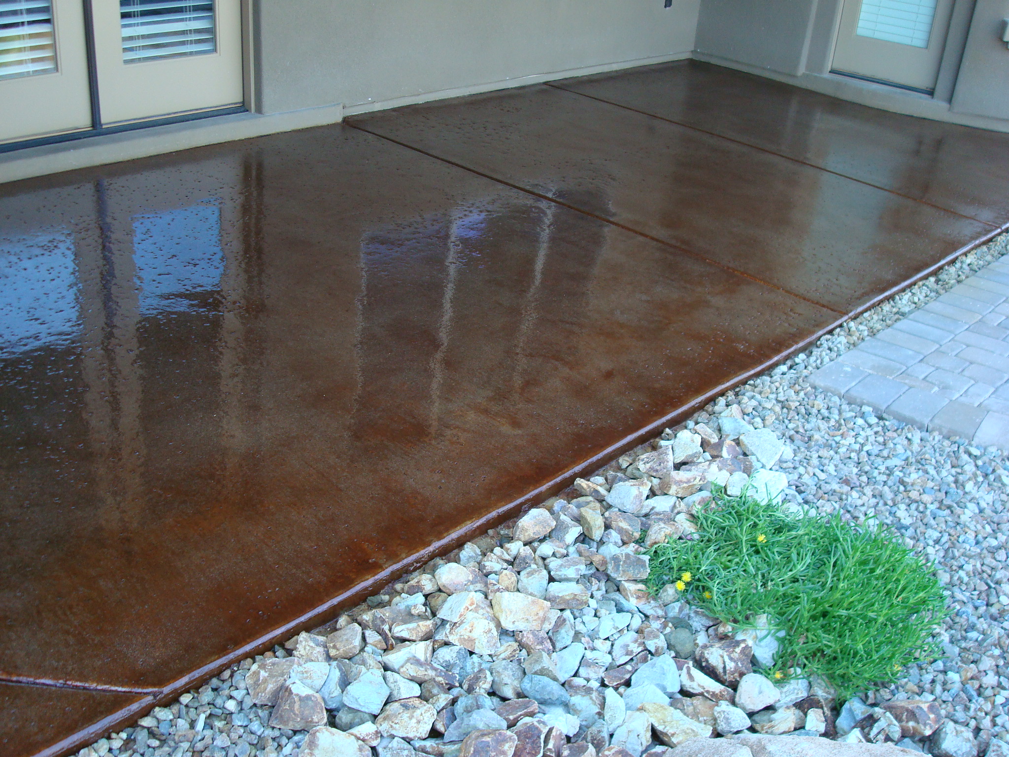 Epoxy floors in Atlanta outdoor patio